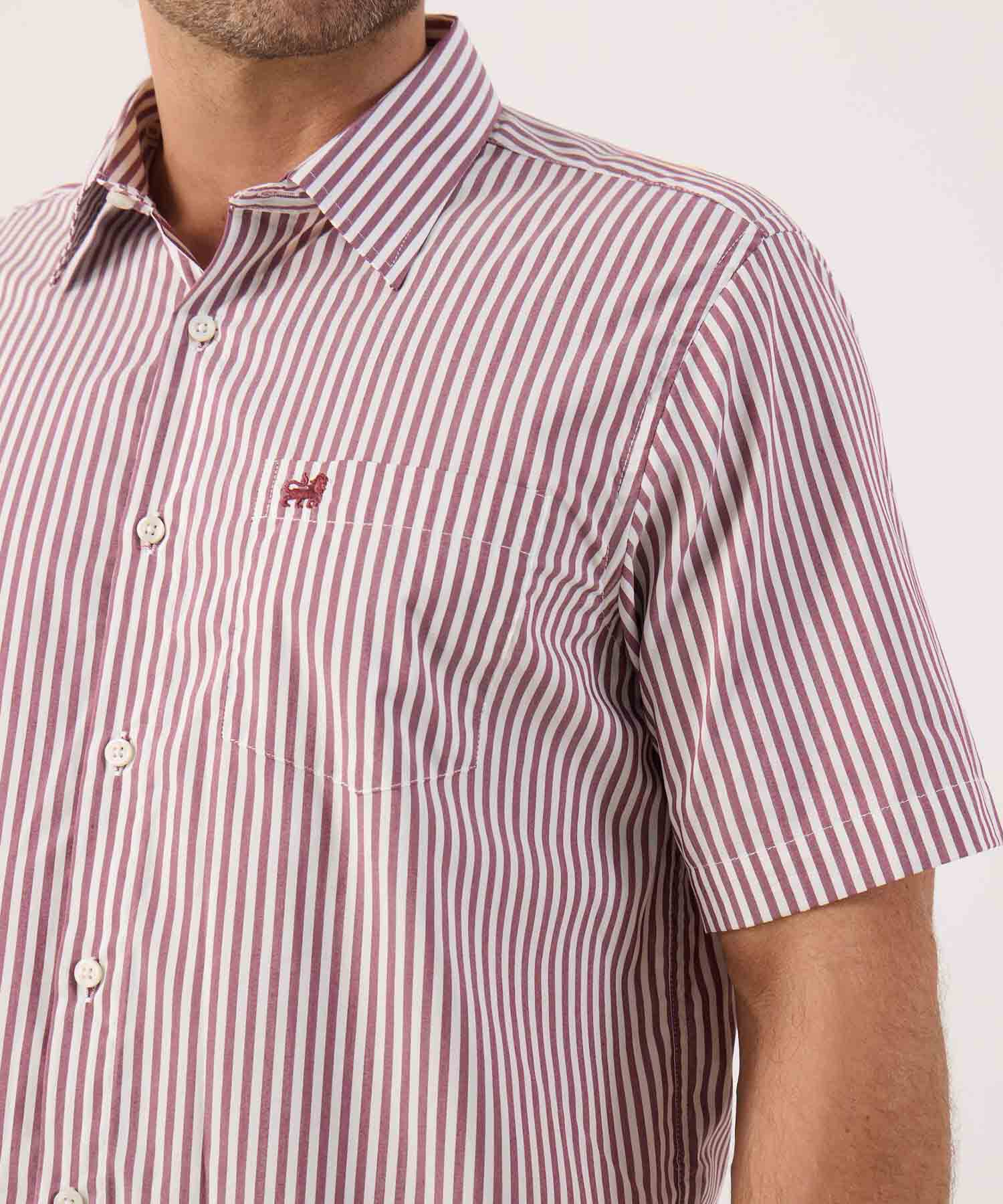 Camisa A Rayas Con Bolsillo 